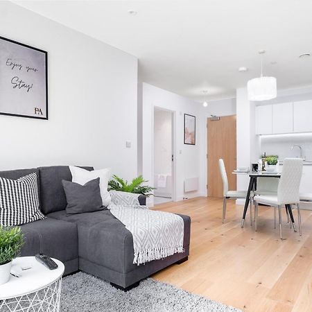 Pluxa Moonstone Metropolis Luxury Getaway In Birmingham City Centre Zewnętrze zdjęcie